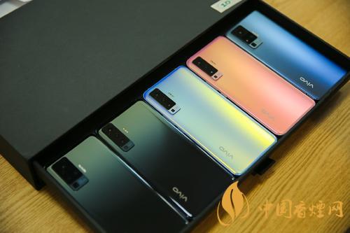 vivoy70s和vivos7哪個好 vivoy70s和vivos7兩款手機參數對比