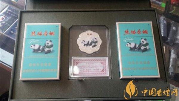 熊貓香煙禮盒價格多少 熊貓經典二包裝禮盒價格表圖